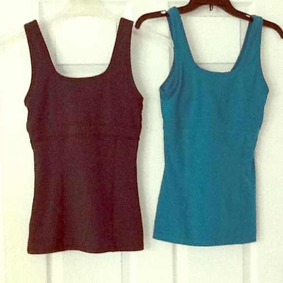 $$hold @yamora$$ 2champion fitted work out tanks
