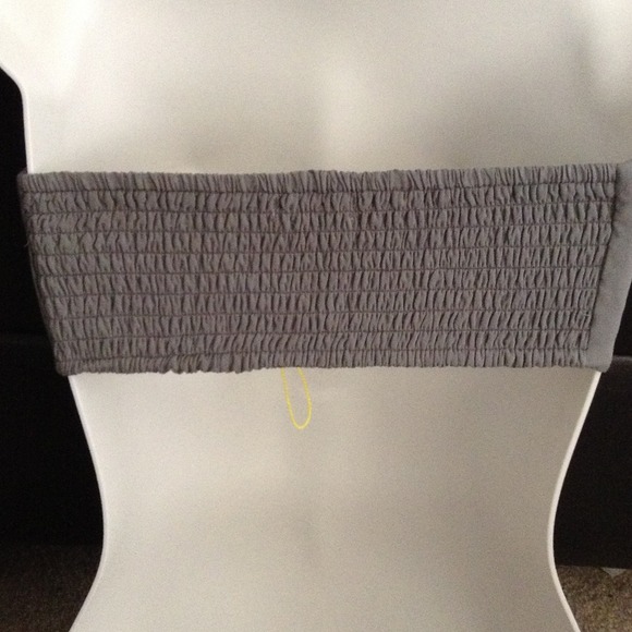 BCBGeneration Bandeau top Geo‼️‼️‼️‼️‼️ - Picture 2 of 2