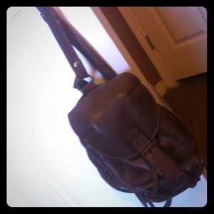 👏👏SOLD IN BUNDLE👏👏.leather.