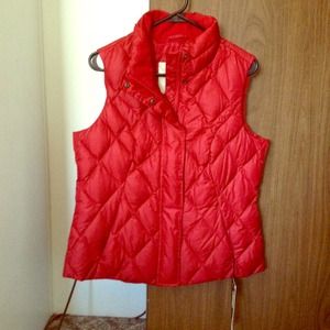 ✅Redcuded✅Eddie Bauer down vest