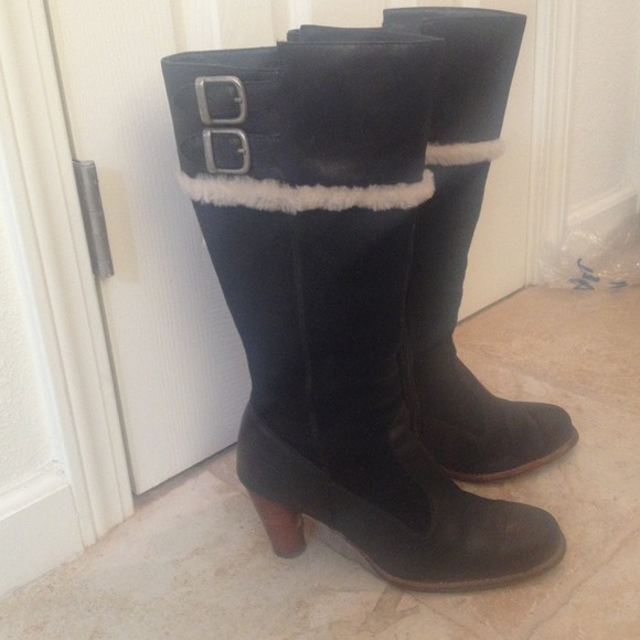 Women'boots - Picture 2 of 4