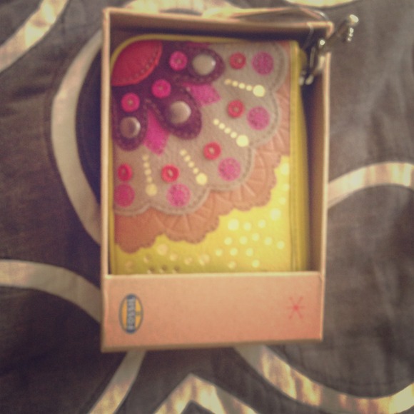 Fossil wallet