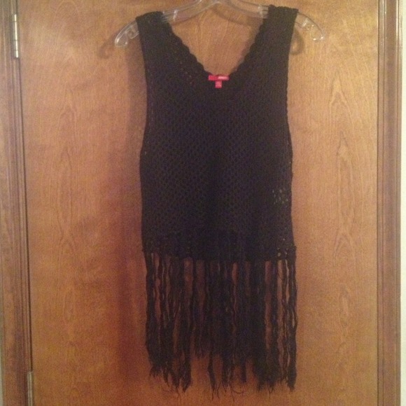 Black crochet top with fringes
