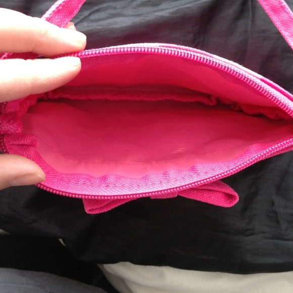 *TRADED* Victoria's Secret Wristlet - Picture 2 of 4