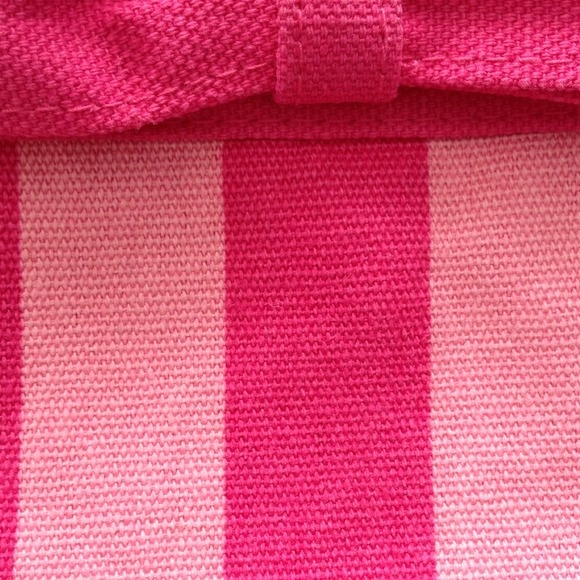 *TRADED* Victoria's Secret Wristlet - Picture 3 of 4