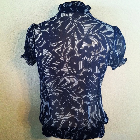 Sz S Navy // White dressy shirt button down - Picture 4 of 4