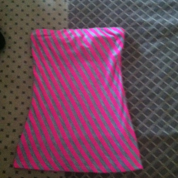 Pink with gray strapless top.