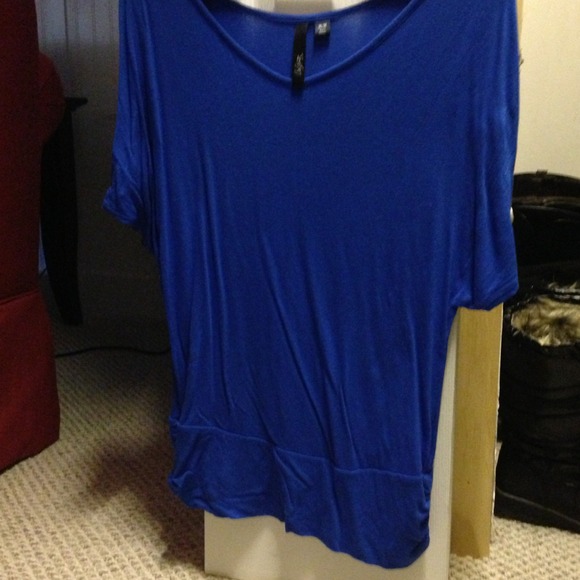 Blue top