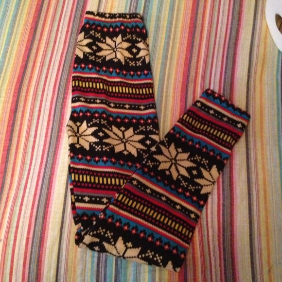 Tribal print leggings