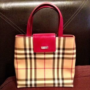 REDUCED➡100% Authentic Burberry Purse Handbag