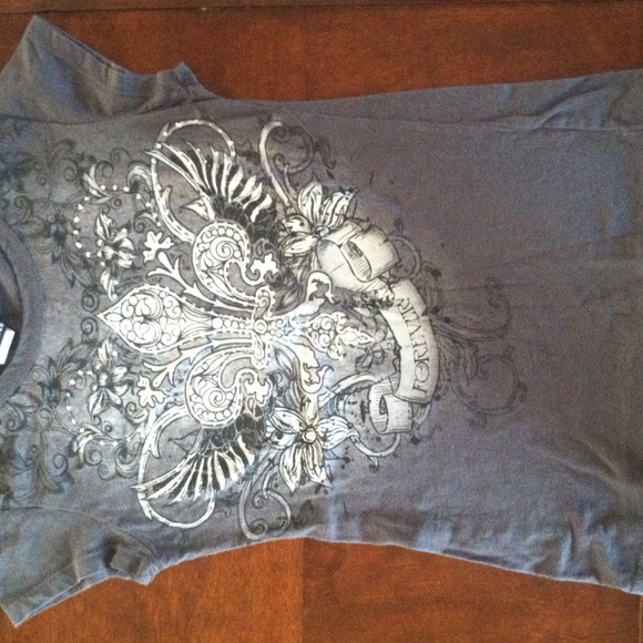 Tee Bundle!! - Picture 4 of 4