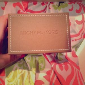 Michael kors watch box
