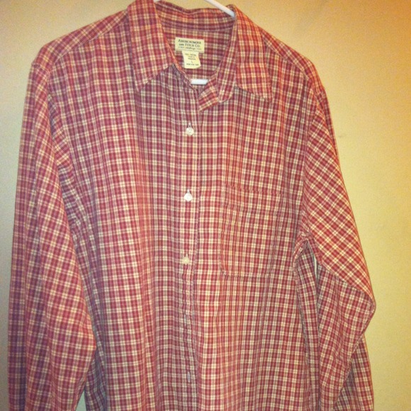 ⛔SOLD IN BUNDLE OF 8 FOR @aloveforhair⛔A&F VINTAGE