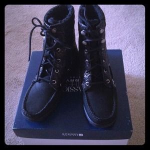 Bundle NWT Sperry high tops and jacket