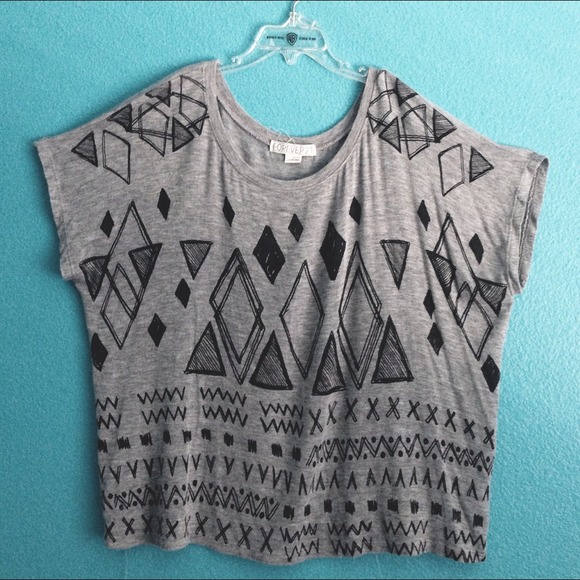 FOREVER21 CROP TOP.