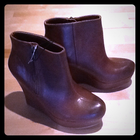 Mossimo Boots - RESERVED.Mossimo NWOB Wedge Brown Leather Boots