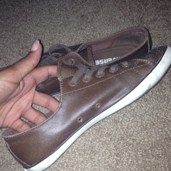 Converse low top