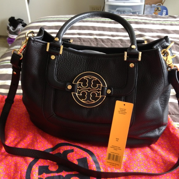 Tory Burch AmandaโSOLDโ)๐๐๐ - Picture 2 of 2