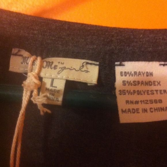 ⛔️SOLD⛔️ Miss Me Dark Grey Sequin Sparkly Tee - Picture 3 of 4