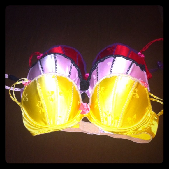 🌀REDUCED🌀Victoria secret bra's