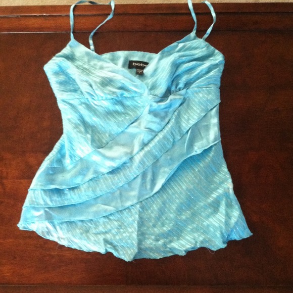 Halter/ Tank Tops - Picture 4 of 4