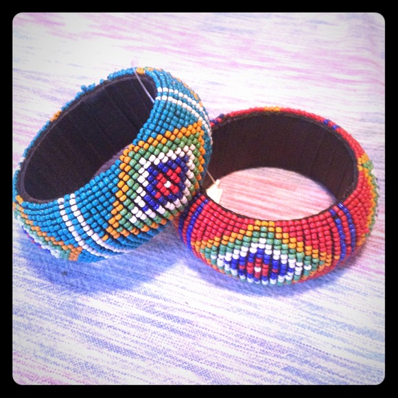 Teal & Red seed Beaded bangles!❤