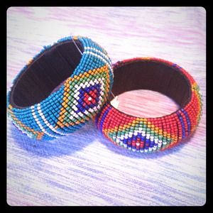 Teal & Red seed Beaded bangles!❤