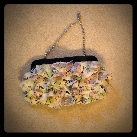 SOLD!!!! Reserved in bundle!  Floral handbag