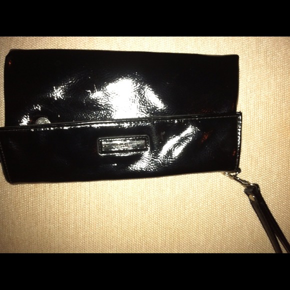 Kenneth Cole clutch !!!!!sold in bundle