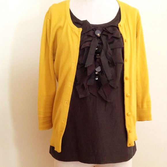 💢SOLD💢 J.Crew Alice Ruffled Tank - Picture 2 of 3
