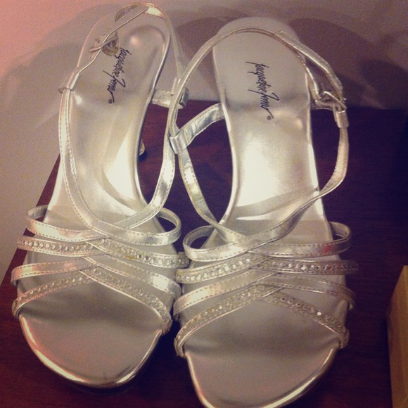 Jacqueline Ferrar heels