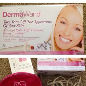 DermaWand and skin care set!