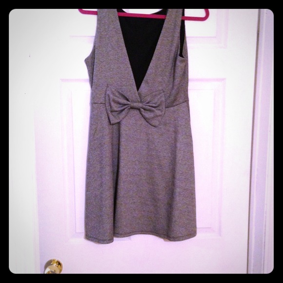 Back Bow dress
