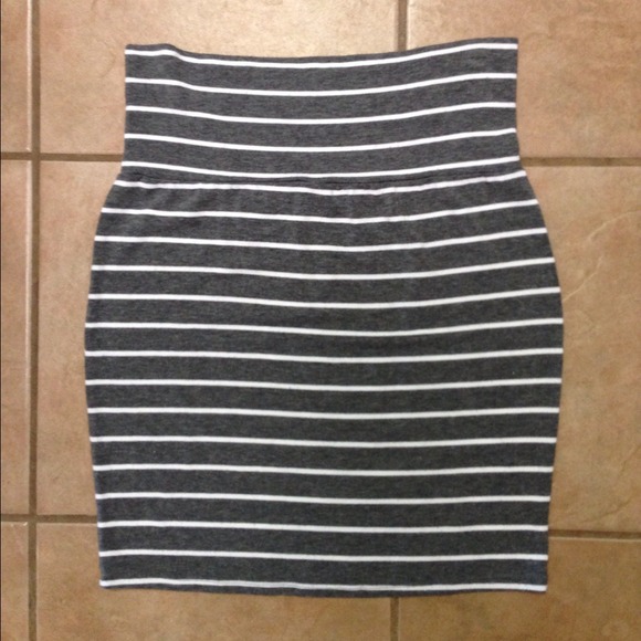 Tube Top by L8ter. BUNDLE & SAVE!💛