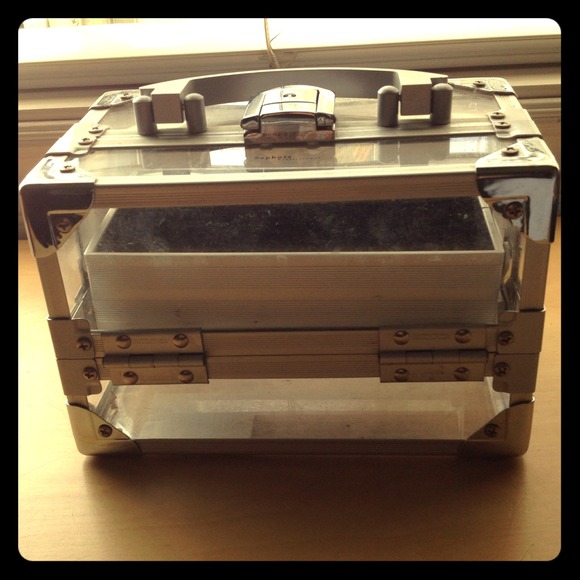 sephora Other - Sephora makeup train case