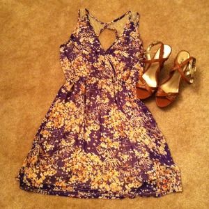 🆕 pretty floral dress