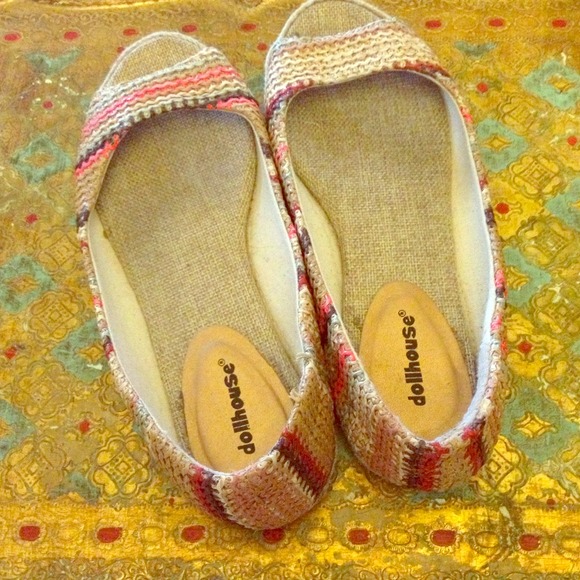 ⭐SOLD⭐Dollhouse Slip-Ons
