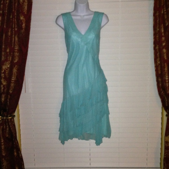 Blue ruffled party dress - size 8