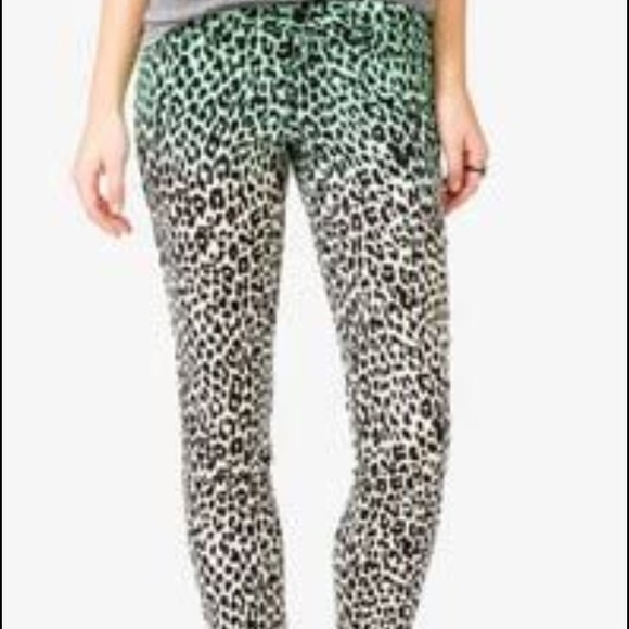 Sexy leopard ombré skinny pants  NO TRADES!!!!!