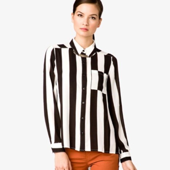 A striped chiffon shirt cutout back NO TRADES!!!!