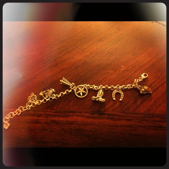 I want to be a Texan baby! Brighton bracelet