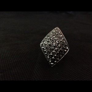 Gunmetal ring