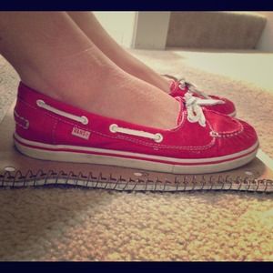 Vans flats