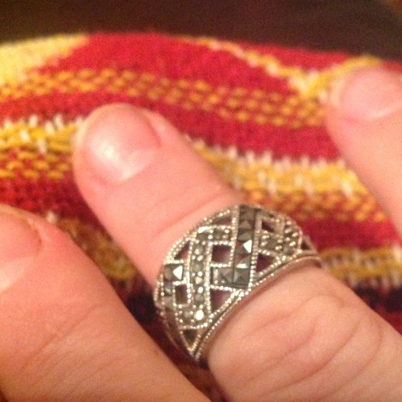 Sterling silver accent ring
