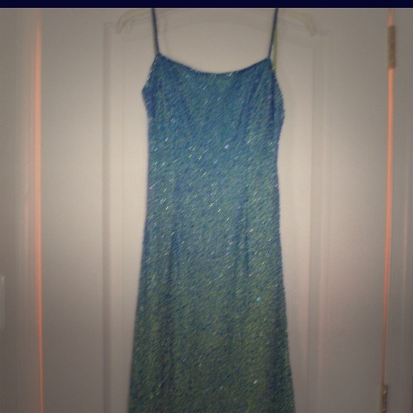 ✨REDUCED✨ Size small green and blue beaded gown
