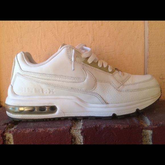 ❌sold❌Nike air max. 8 men, 9.5 women