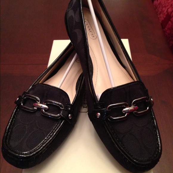 Couch shoes