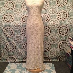  REDUCED Jessica McClintock Evening Lace Dress