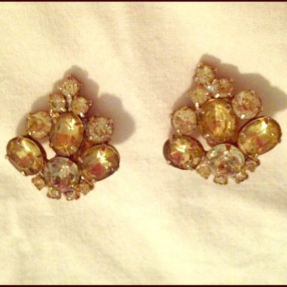 SOLD in bundle 50s vintage costume clip-ons