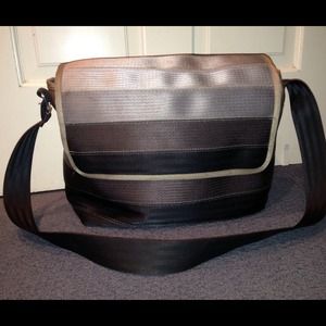 SOLD TO JHELTON1 Harvey's seatbelt diaper bag